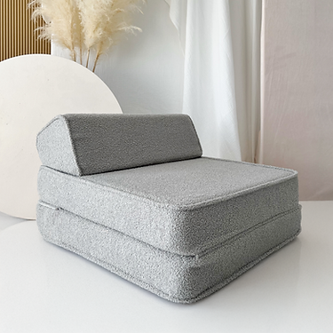 Moje. Bouclé Lounger